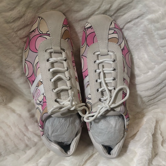 COACH Katelyn Tan White Lace Up Sneakers Suede Size 9M. New. No Box - Picture 5 of 9